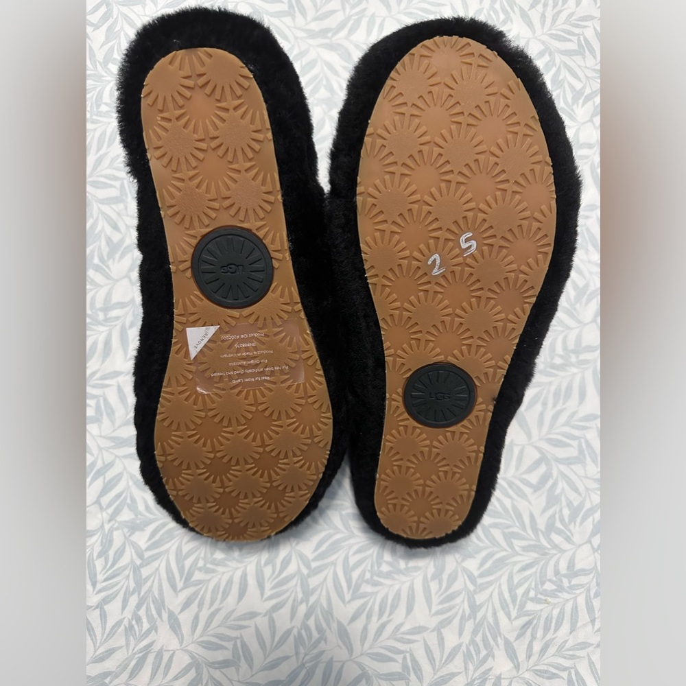 Ugg Fluff Yeah Slides - image 6